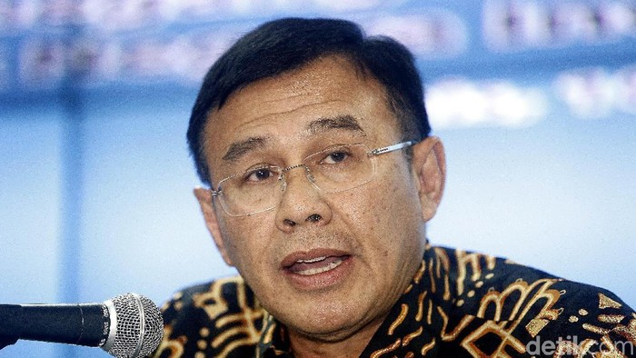 Direktur Utama BNI Achmad Baiquni memimpin Rapat Umum Pemegang Saham Tahunan untuk Tahun Buku 2015 di Kantor Pusat BNI, Jakarta, Kamis 1032016. RUPS menyetujui dan mengangkat Wahyu Kuncoro dan Joni Swastanto sebagai Komisaris Perseroan.