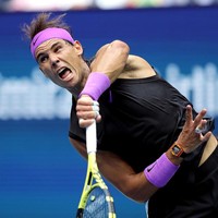 Jam tangan menjadi salah satu aksesori esensial bagi Rafael Nadal ketika beraksi di lapangan tenis. Namun tentu saja, butuh sebuah jam tangan yang istimewa bagi atlet sekelas Nadal. Seperti jam tangan Richard Mille yang Nadal pakai di final US Open 2019, Minggu (8/9/2019). (Foto: Getty Images)