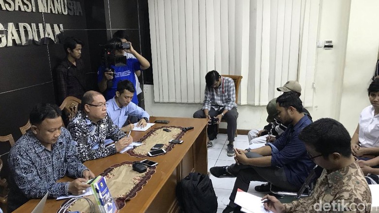 Solidaritas Aktivis Adukan Penetapan Tersangka Veronica Koman ke Komnas HAM Solidaritas Aktivis Adukan Penetapan Tersangka Veronica Koman ke Komnas HAM