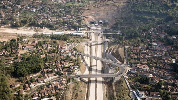 Berisiko, Terowongan Kembar Tol Cisumdawu Awalnya Dihindari