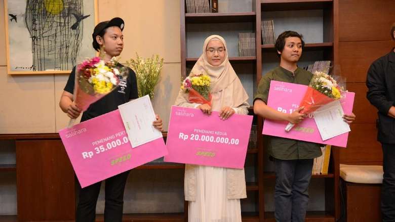 Wildan Indra Sugara Juara Kompetisi Karya Trimatra Salihara 2019 Wildan Indra Sugara Juara Kompetisi Karya Trimatra Salihara 2019