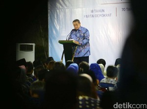 Jenguk BJ Habibie, SBY Batal Buka Pertemuan Nasional Fraksi Demokrat