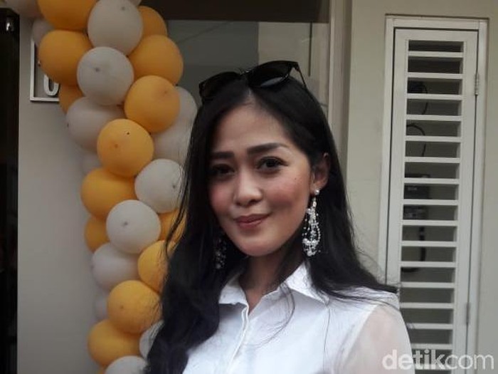 Gracia Indri