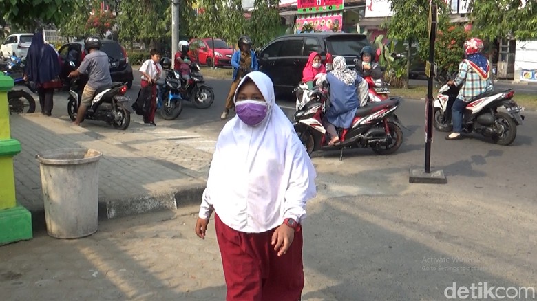 Kualitas Udara Makin Buruk, Libur Siswa SD di Jambi Diperpanjang Kualitas Udara Makin Buruk, Libur Siswa SD di Jambi Diperpanjang