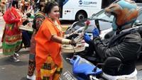 Mereka juga mendesak DPR agar segera mengesahkan revisi Undang-Undang KPK.
