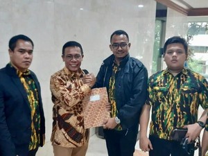 Protes Penjagaan DPP, AMPG Pro Bamsoet Adukan Kapolres Jakbar ke Anggota Komisi III