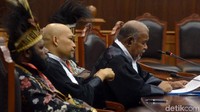 Permohonan yang diregistrasi dengan nomor perkara 41/PUU-XVI/2019 itu diajukan oleh Partai Papua Bersatu yang diwakili oleh Ketua Umum Partai Papua Bersatu Krisman Dedi Awi Janu Fonataba dan Sekretaris Jenderalnya Darius Nawipa.
