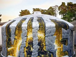 Keren! Kumpulan Bangunan Disulap bagaikan Lukisan Transparan