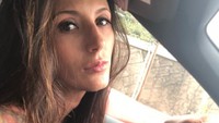 Dua tahun lebih Chester Bennington tiada. Kini sang istri, Talinda Ann Bennington telah bertunangan dengan seorang pria yang disebutnya malaikat di Bumi. Foto: Dok. Instagram/talinda320
