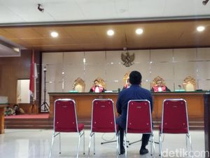 Vonis 5 Tahun Bupati Cianjur Nonaktif, Hakim Tak Cabut Hak Politik