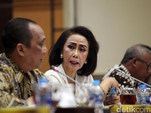 Curhatan Korban Bully Pansel KPK di Depan Komisi III