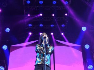 Mengawang Bersama Primal Scream di Soundrenaline 2019
