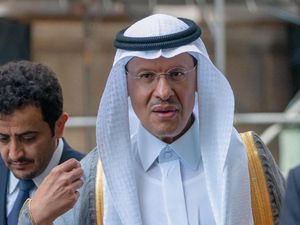 Arab Saudi Pecat (Lagi) Menteri Perminyakan