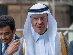 Arab Saudi Pecat (Lagi) Menteri Perminyakan