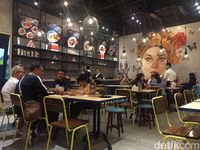 Thai Street: Slurpp! Asam Segar Iga Sapi yang Diolah Jadi Tom Yum