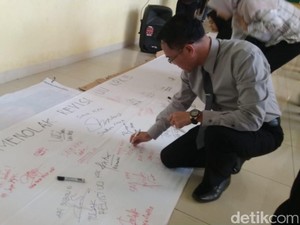 Puluhan Dosen Undip akan Kirim Petisi Tolak Revisi RUU KPK ke Jokowi