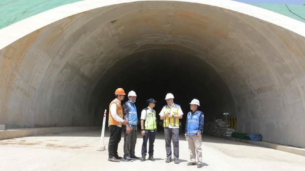 Berisiko, Terowongan Kembar Tol Cisumdawu Awalnya Dihindari