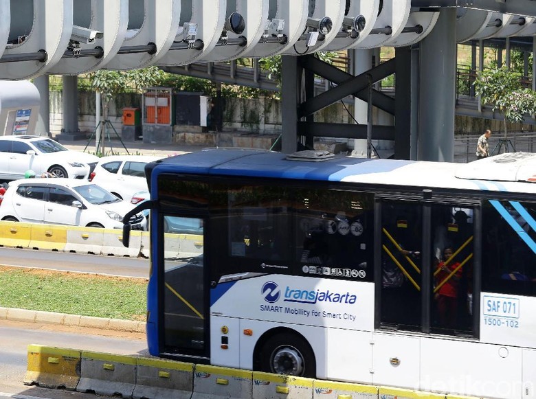 Sempat Disetop, Koridor TransJakarta Blok M-Kota Kembali Beroperasi