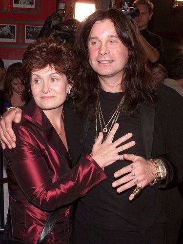 Penampilan Baru Sharon Osbourne setelah Operasi Facelift Keempat Kalinya