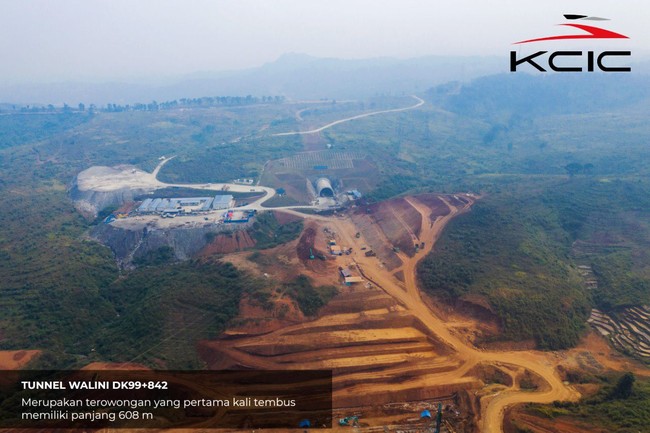 Lahan Ciputra Hingga SUTET Hadang Proyek Kereta Cepat JKT-BDG
