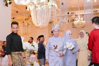 Butuh Teman Hidup Sebelum Ajal Menjemput, Kakek Ini Nikahi Wanita 67 Tahun