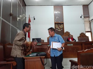 Sidang Gugatan Ikan Koi Mati, Saksi dari PLN Bicara Ini