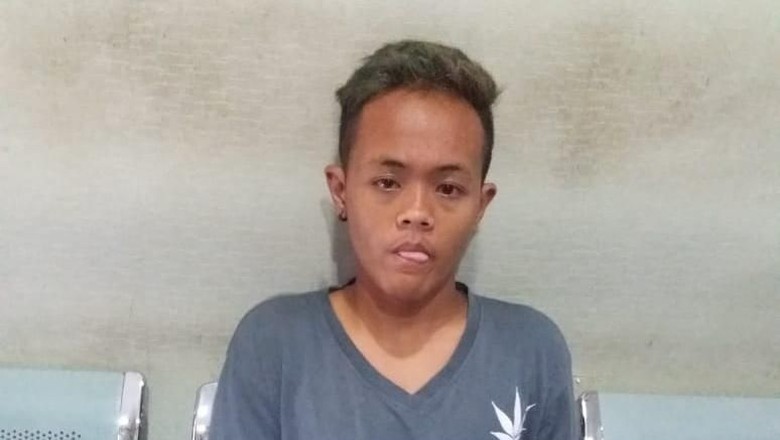 Kocak! Maling di Rumah Mewah Jakut Terekam CCTV Bingung Cari Jalan Kabur Kocak! Maling di Rumah Mewah Jakut Terekam CCTV Bingung Cari Jalan Kabur