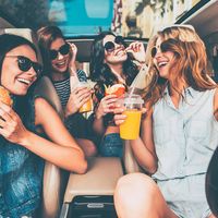 Ini 10 Kebiasaan Buruk Saat 'Drive Thru' yang Perlu Dihindari