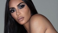 Kim disebutkan positif Lupus dan Rheumatoid arthritis yang membuat sendi-sendinya nyeri. Dok. Instagram/kimkardashian