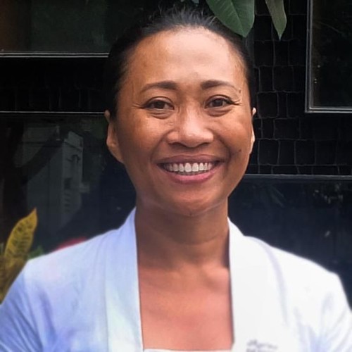 Poll Ni Luh Djelantik