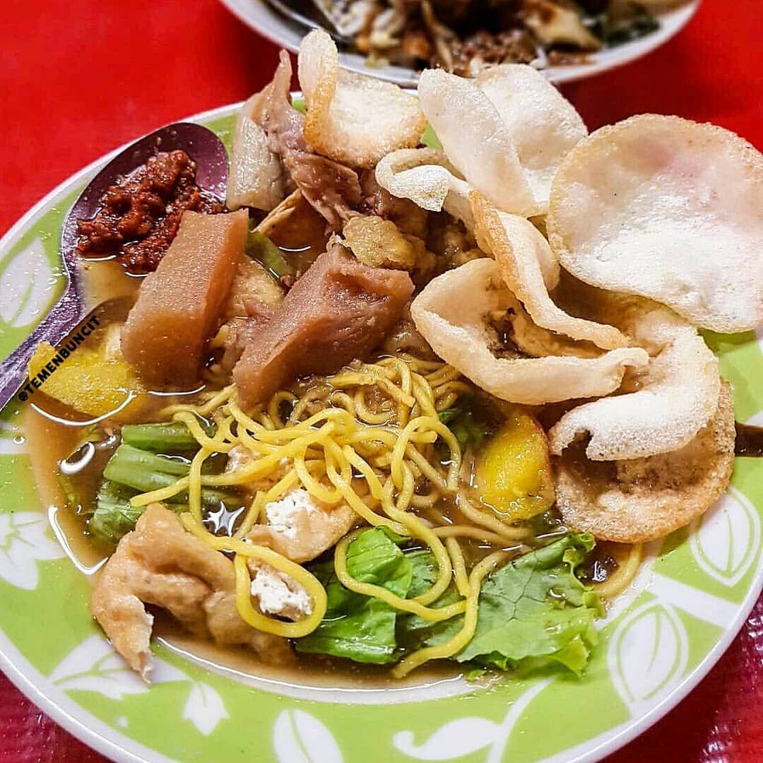 tahu campur