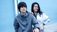 Mitha The Virgin dan Citra saat ditemui di studio Trans TV, Kapten Tendean, Jakarta Selatan pada Selasa (10/9). Pool/Palevi S/detikFoto.