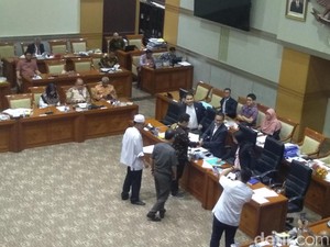 Di Komisi III DPR, IPW cs Dukung Hasil Pansel Capim KPK