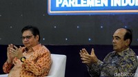 Terkait seleksi capim KPK yang juga menjadi sorotan, Airlangga optimistis para capim KPK yang ada sekarang berintegritas. Ia meminta semua pihak percaya pada hasil seleksi yang dilakukan Pansel Capim KPK.