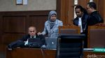 Tangisan Kivlan Zen di Sidang Kepemilikan Senjata Ilegal