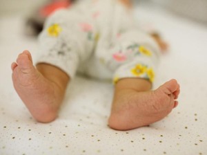 Haru, Bayi Prematur Asal Skotlandia Ini Berhasil Sembuh dari Virus Corona