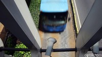 Dirut PT Transportasi Jakarta, Agung Wicaksono menargetkan tilang elektronik diterapkan di seluruh koridor busway, terutama koridor yang bersinggungan dengan kendaraan lainnya.