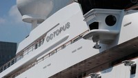 Octopus namanya. Kapal pesiar ini sudah terdaftar dalam penjualan perusahaan broker kapal pesiar Fraser dan Burgess (Fraser/CNN)