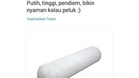  Bukan hanya makanan, plesetan kriteria pacar idaman juga bisa berupa guling. Nah kalau cari pasangan tinggi, putih, pendiem dan bikin nyaman kalau dipeluk, coba pacaran sama guling.  Foto: istimewa/twitter