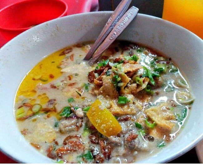Yuk, Jajan Sup Kambing yang Gurih dan Sate Kambing Empuk di Sini!