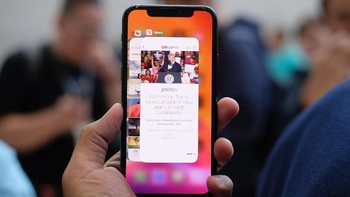 Soal baterai, Apple menjanjikan iPhone 11 Pro lebih lama 4 jam ketimbang iPhone XS.  Foto: Chris Velazco/Engadget
