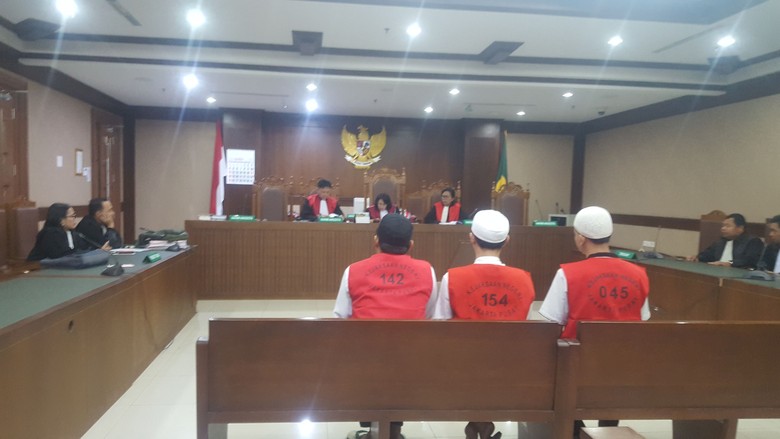 5 Perusuh 22 Mei Divonis 4 Bulan Penjara 5 Perusuh 22 Mei Divonis 4 Bulan Penjara
