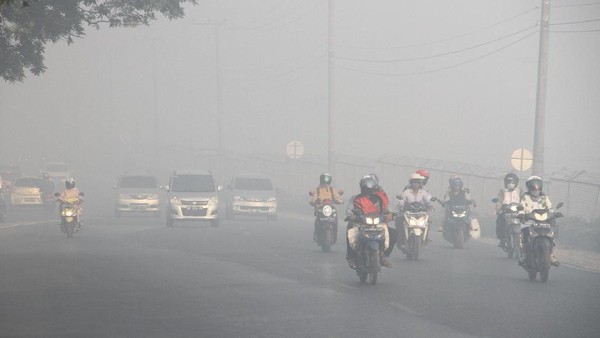 Ancaman Kabut Asap Mengepung Sumatera Hingga Malaysia