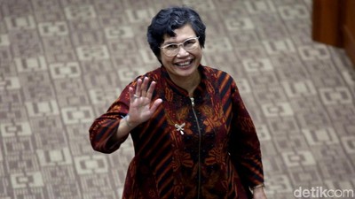Diuji Komisi III DPR, Capim Lili Bicara Revisi UU KPK