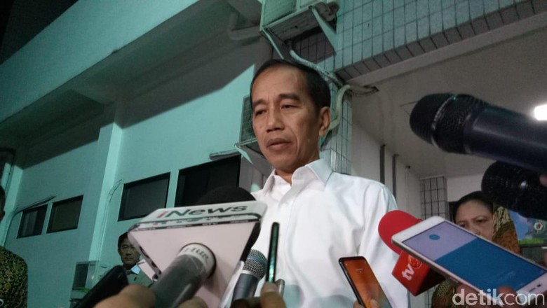 Jokowi Sudah Kirim Surpres Revisi UU KPK ke DPR Jokowi Sudah Kirim Surpres Revisi UU KPK ke DPR