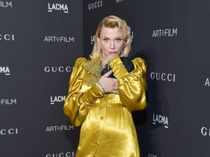 Campur Aduk Dunia Musik Courtney Love Sampai Dibilang Red Flag