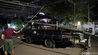 Presiden ke-3 RI BJ Habibie menghembuskan nafas terakhir di usia 83 tahun. Jenazah almarhum rencananya akan disemayamkan di rumah duka di Kuningan, Jakarta Selatan.