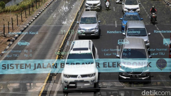 Sistem jalan berbayar atau electronic road pricing (ERP) di DKI Jakarta dibatalkan tahun ini. Yuk tengok lagi Jalan Rasuna Said yang akan menerapkan sistem ERP.