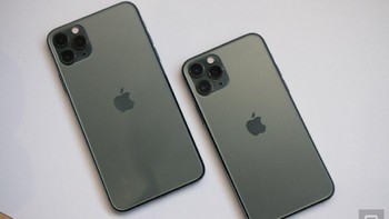 Kedua ponsel ini mulai bisa dipesan Jumat (13/9/2019). Namun iPhone 11 Pro dan iPhone 11 Pro tersedia di pasaran mulai 20 September. Foto: Chris Velazco/Engadget