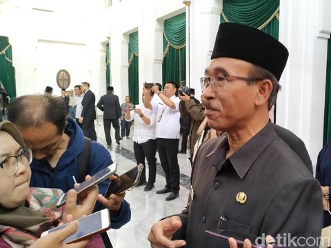 Ridwan Kamil Minta Dauh Ahmad Segera Bentuk Pansel Sekda Jabar
